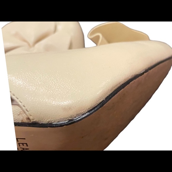 Vintage Calico cream leather cutout heels - Picture 14 of 16